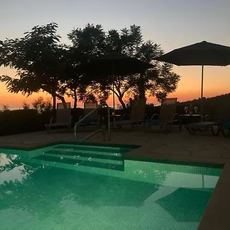 Mou Villa Peyia